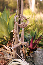 Load image into Gallery viewer, Hackamore Style Bitless Bridle - Khanza